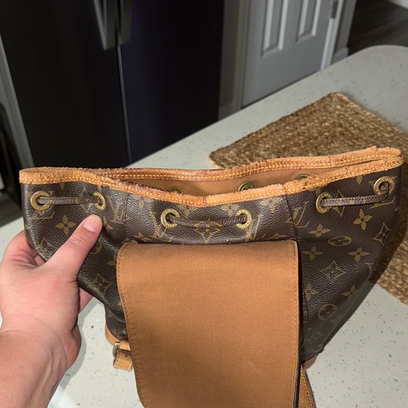 Louis Vuitton Backpack - Picture 15 of 16